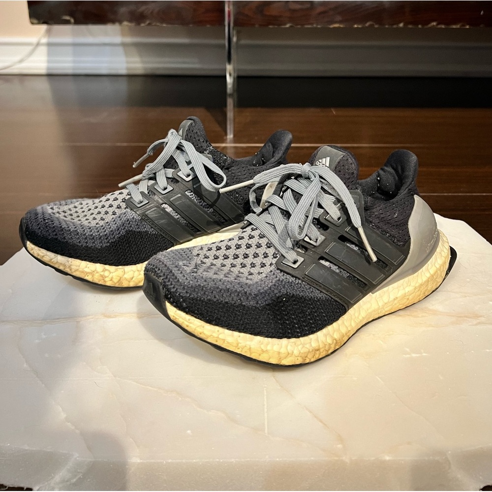 Adidas Womens Ultra Boost AF5141 Grey Size: 5 1/2